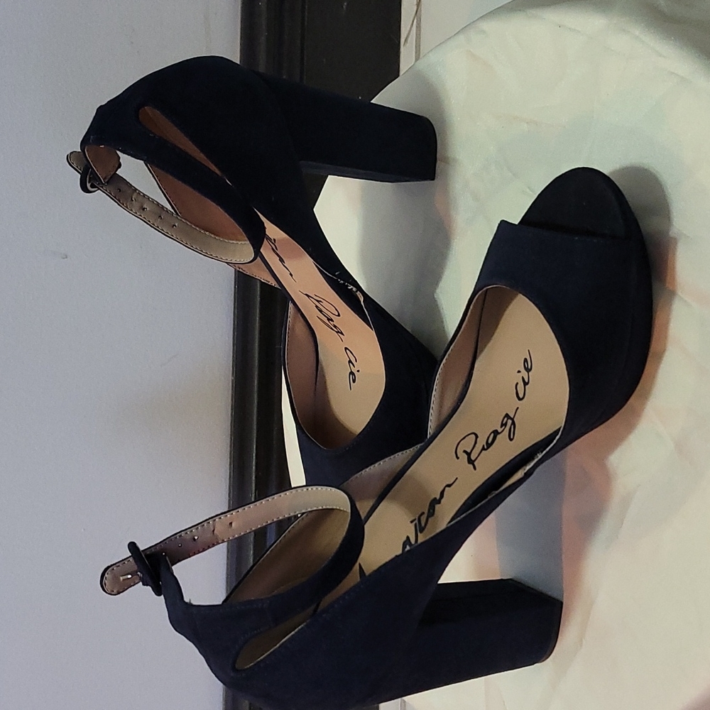 Navy Blue  high hells